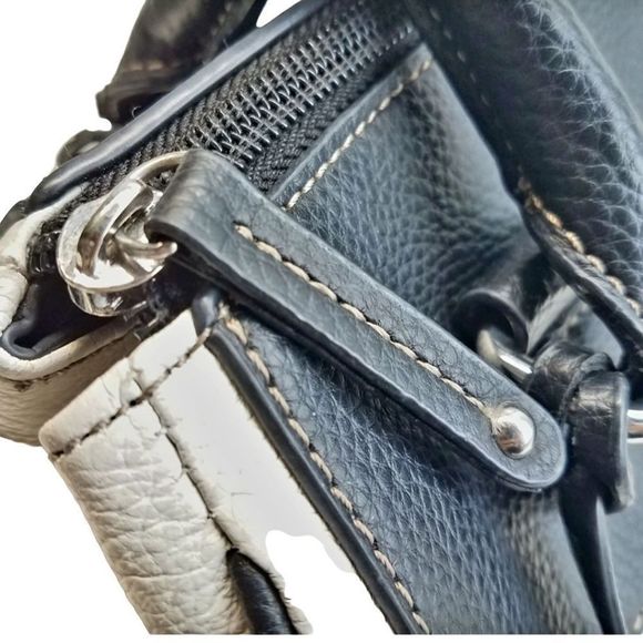 Tignanello black and white leather bag - Picture 3 of 9